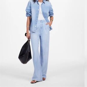 Madewell Curvy Harlow Wide-Leg Denim Trouser in Noll Wash: Airy Denim Edition